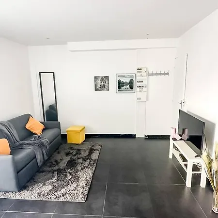 Le Repaire Pantin- Studio Lumineux Apartament Pantin