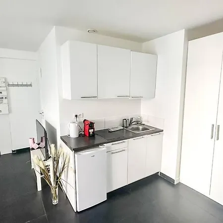 Apartament Le Repaire Pantin- Studio Lumineux Pantin